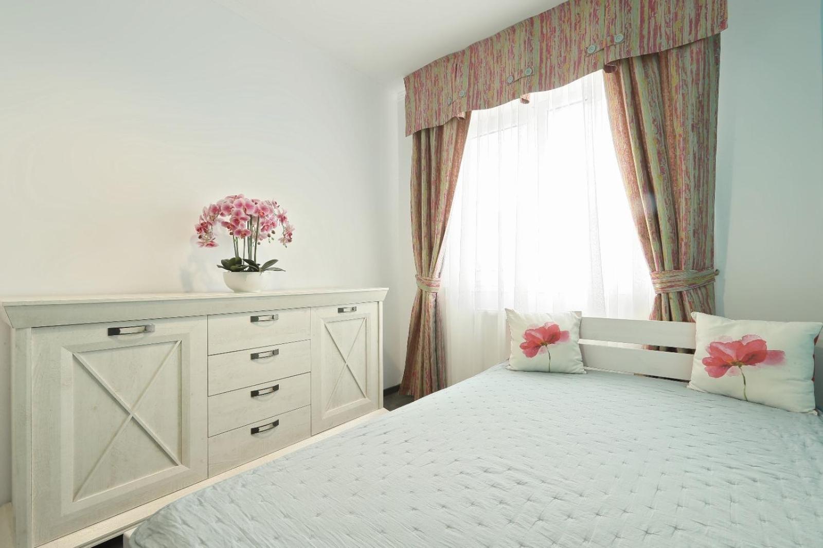 Olivia Home Oradea Exteriör bild