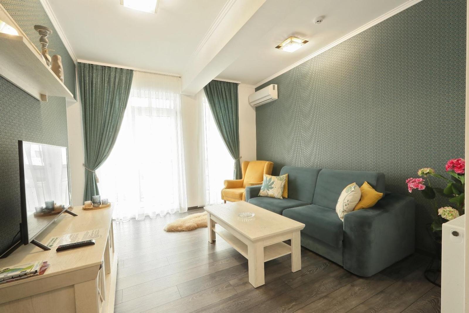 Olivia Home Oradea Exteriör bild